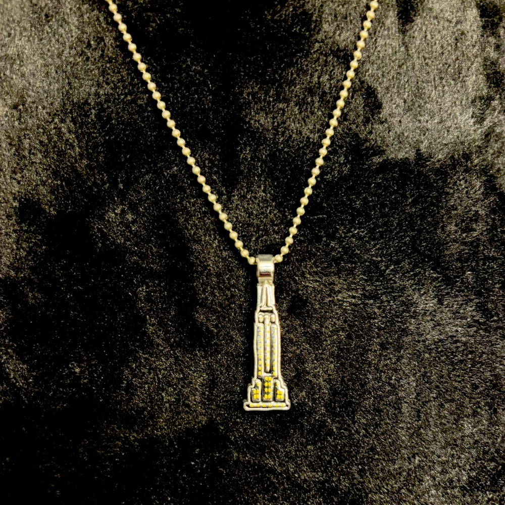 Empire State Building NYC mark Tetro necklace RARE 🍎 🚕